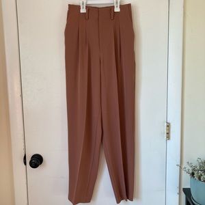 Uniqlo Women’s Drape Relaxed Tapered Ankle Pants, Size XS/24-25, in Brown/Pink